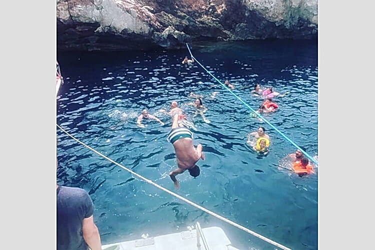 Nirvana Çeşme Tekne Turu Galeri