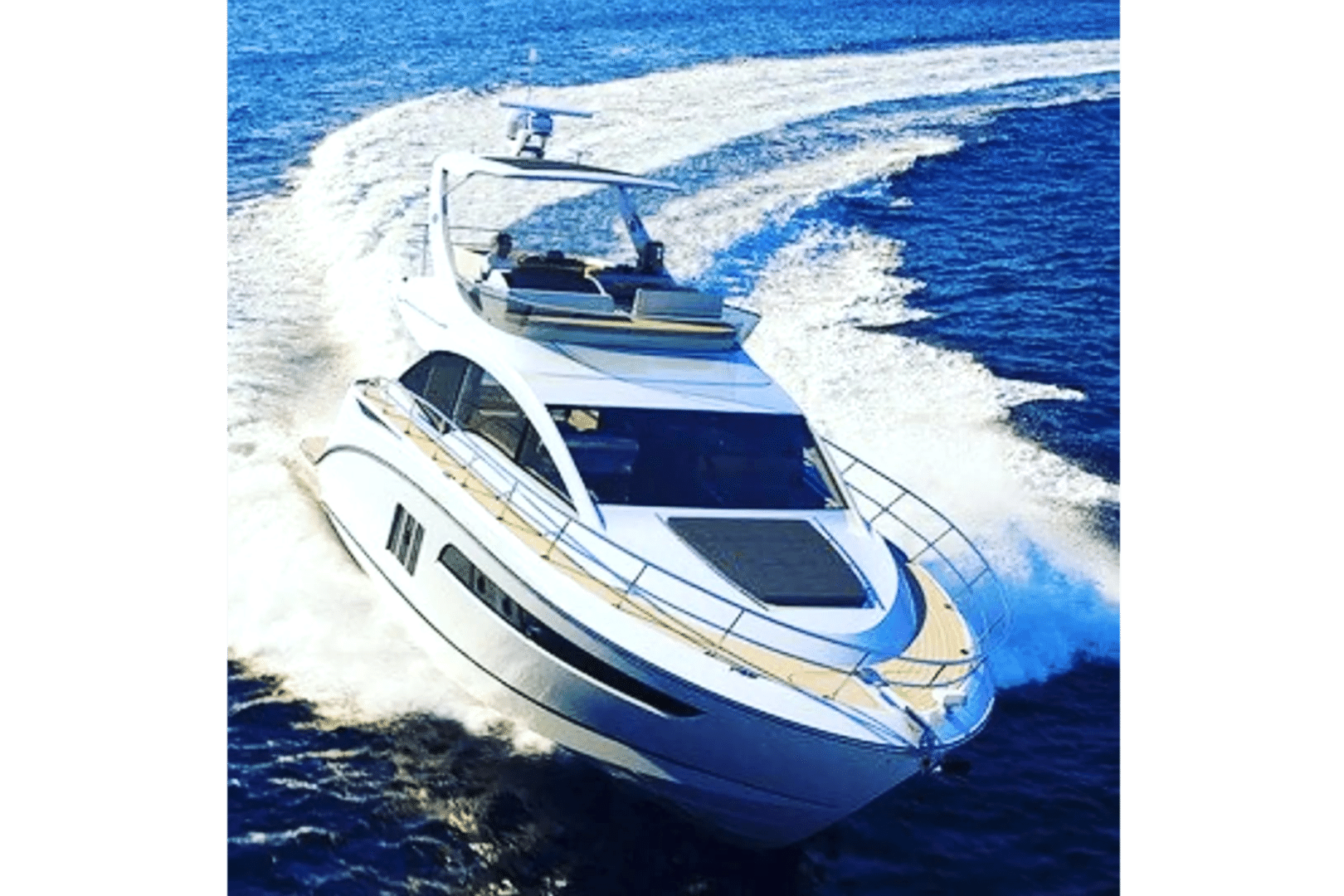 Nirvana Çeşme Tekne Turu Motoyat Kiralama